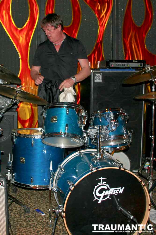 Praire Prince (The Tubes), Drummer for Magic Christian