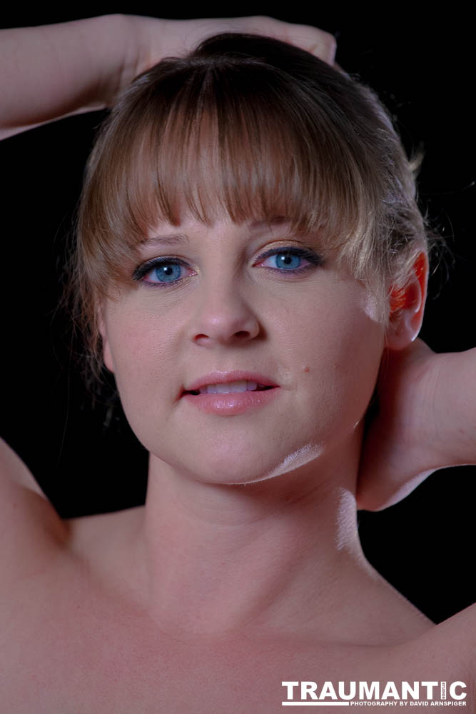 Jennifer is gorgeous.  This was a fun session, and the first of two I did with her.