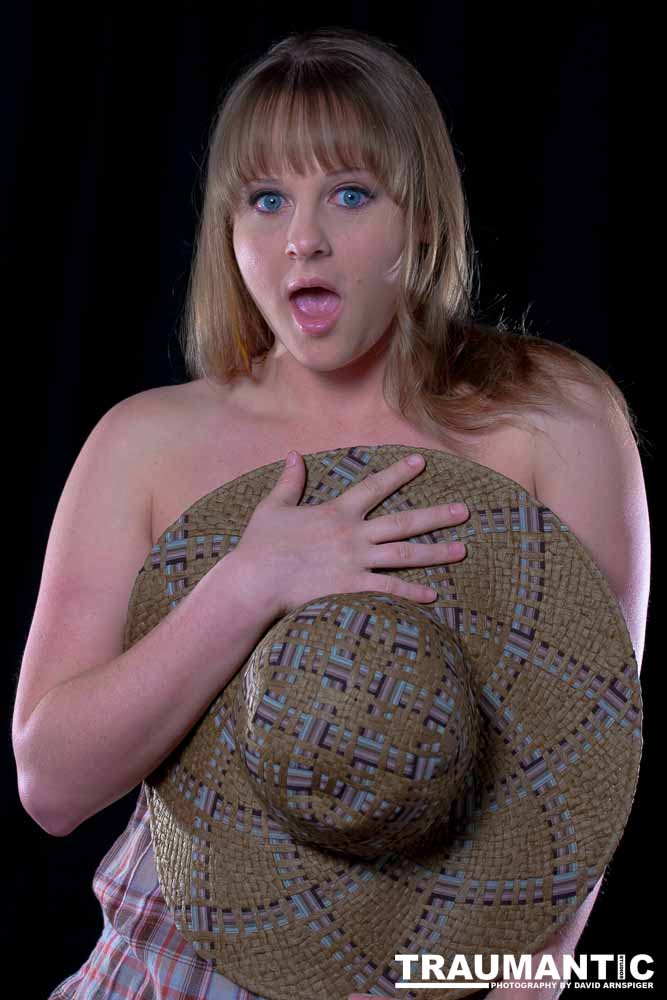 Jennifer is gorgeous.  This was a fun session, and the first of two I did with her.