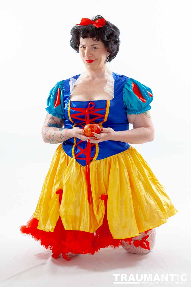 A followup session to an earlier Snow White shoot we had done.