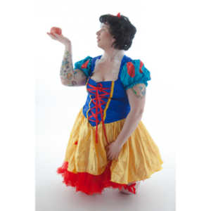 A followup session to an earlier Snow White shoot we had done.