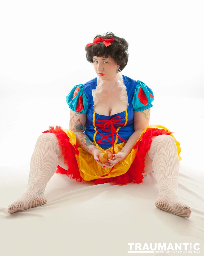 A followup session to an earlier Snow White shoot we had done.