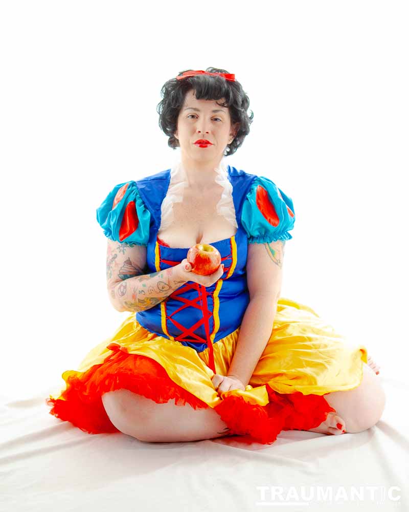 A followup session to an earlier Snow White shoot we had done.