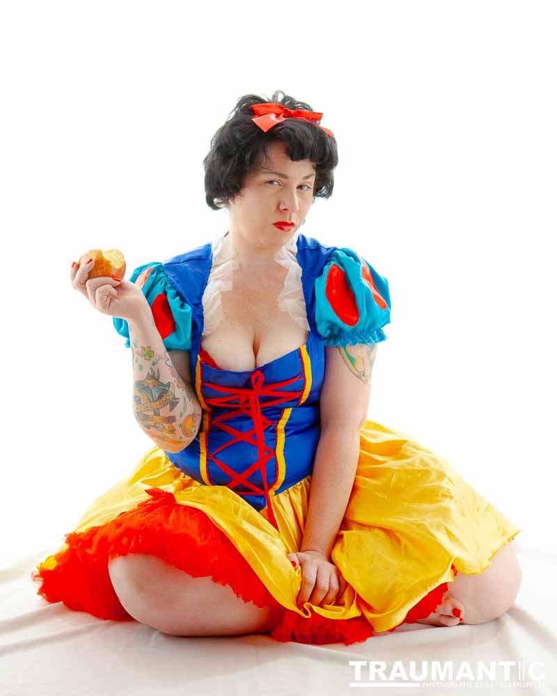 A followup session to an earlier Snow White shoot we had done.