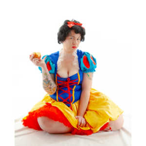 A followup session to an earlier Snow White shoot we had done.