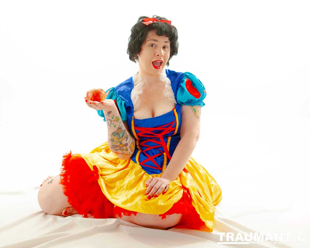 A followup session to an earlier Snow White shoot we had done.