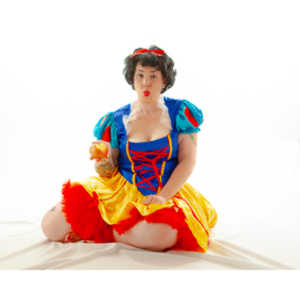 A followup session to an earlier Snow White shoot we had done.