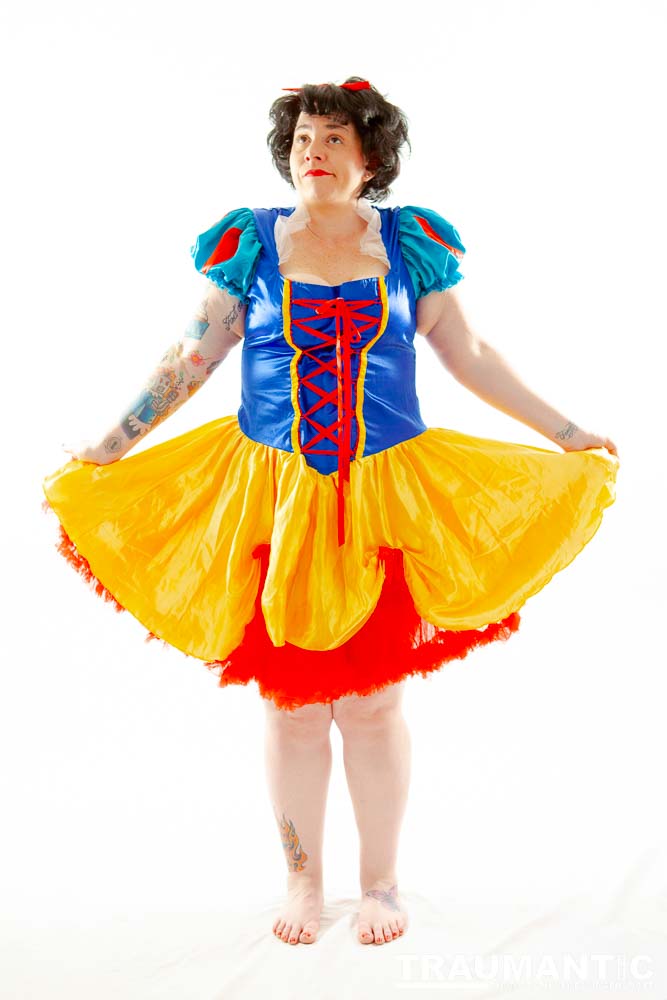 A followup session to an earlier Snow White shoot we had done.