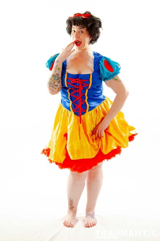 A followup session to an earlier Snow White shoot we had done.