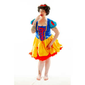 A followup session to an earlier Snow White shoot we had done.