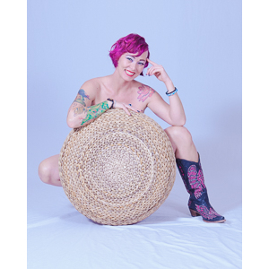 A great pinup session with Kym.