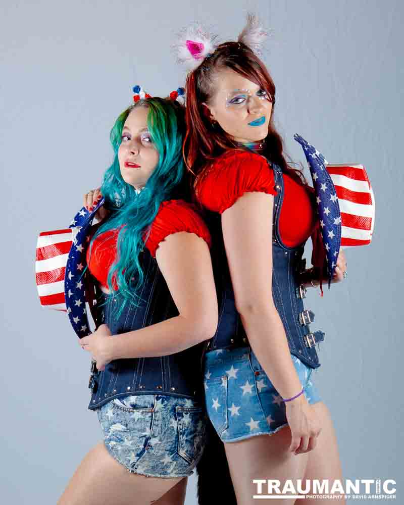 Some of my favorite models, Mollie, Kayla and Galadriel came over to play with a patriotic theme.