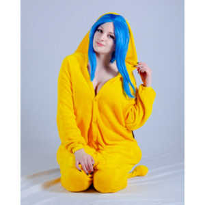 I was warned in advance that this was to be our third look for the shoot.  I had no idea what a Kigu was, but now that I know I can see some potential for an even sexier shoot with one.