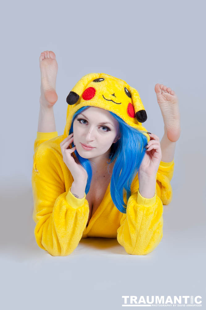 I was warned in advance that this was to be our third look for the shoot.  I had no idea what a Kigu was, but now that I know I can see some potential for an even sexier shoot with one.