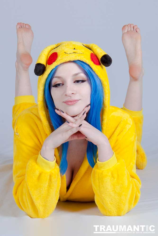 I was warned in advance that this was to be our third look for the shoot.  I had no idea what a Kigu was, but now that I know I can see some potential for an even sexier shoot with one.