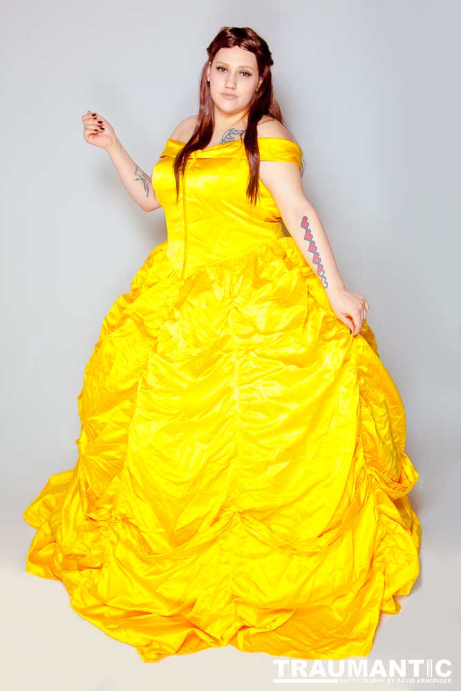 Diana (aka Smitten By Kitten) took an available session and came over with some  Cosplay options.  We had a great time and got some terrific shots.