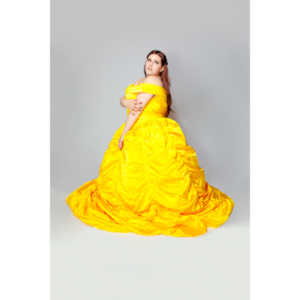 Diana (aka Smitten By Kitten) took an available session and came over with some  Cosplay options.  We had a great time and got some terrific shots.