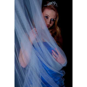 After we got her dead Prom Queen shots, she cleaned off the blood and we went for straight up Prom Queen.  She's a beauty.