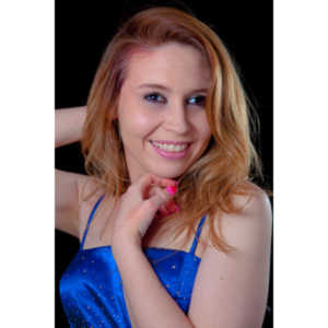 After we got her dead Prom Queen shots, she cleaned off the blood and we went for straight up Prom Queen.  She's a beauty.