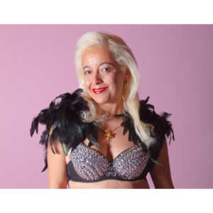 Mayra and I have had a rough road to getting together for a shoot.  Finally got it done!