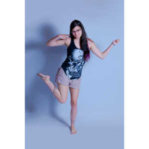 Viksen contacted to me about doing a Kitten session for her and a few frieinds.  Here are the results.