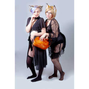 Viksen contacted to me about doing a Kitten session for her and a few frieinds.  Here are the results.