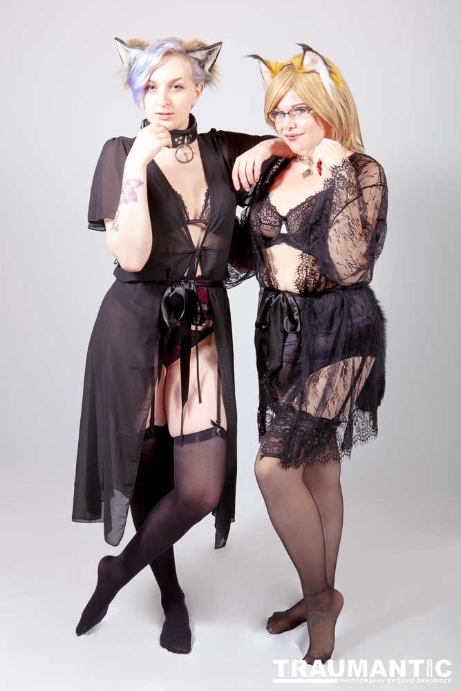 Viksen contacted to me about doing a Kitten session for her and a few frieinds.  Here are the results.