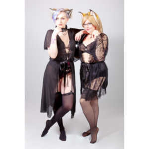 Viksen contacted to me about doing a Kitten session for her and a few frieinds.  Here are the results.