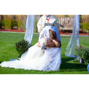 I had the honor of photographing my friend Emily's wedding to Greg Adkins.