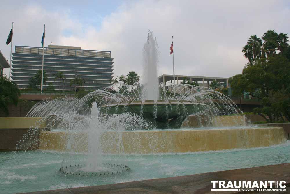 Technically my last picture of 2006, but it was taken in November while I was on Jury Duty.  I was wandering through downtown LA on my lunch break shooting photos of interesting things.