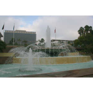 Technically my last picture of 2006, but it was taken in November while I was on Jury Duty.  I was wandering through downtown LA on my lunch break shooting photos of interesting things.