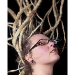 Tara signed up to do one of my Faces sessions via a model I had worked with previously.