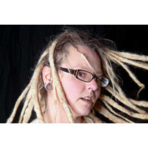 Tara signed up to do one of my Faces sessions via a model I had worked with previously.