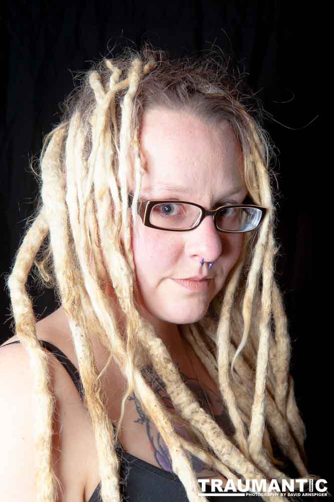 Tara signed up to do one of my Faces sessions via a model I had worked with previously.