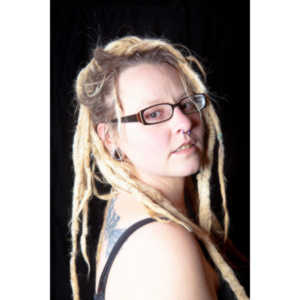 Tara signed up to do one of my Faces sessions via a model I had worked with previously.