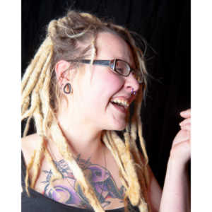 Tara signed up to do one of my Faces sessions via a model I had worked with previously.