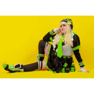 Alexis came over with 4 costumes.  We only managed to get three done, but we had a blast doing it.