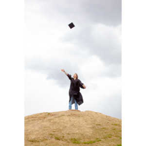 Some graduation photos for Jamie in a local park.