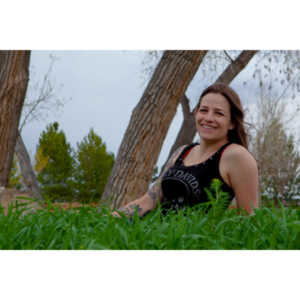 Some graduation photos for Jamie in a local park.