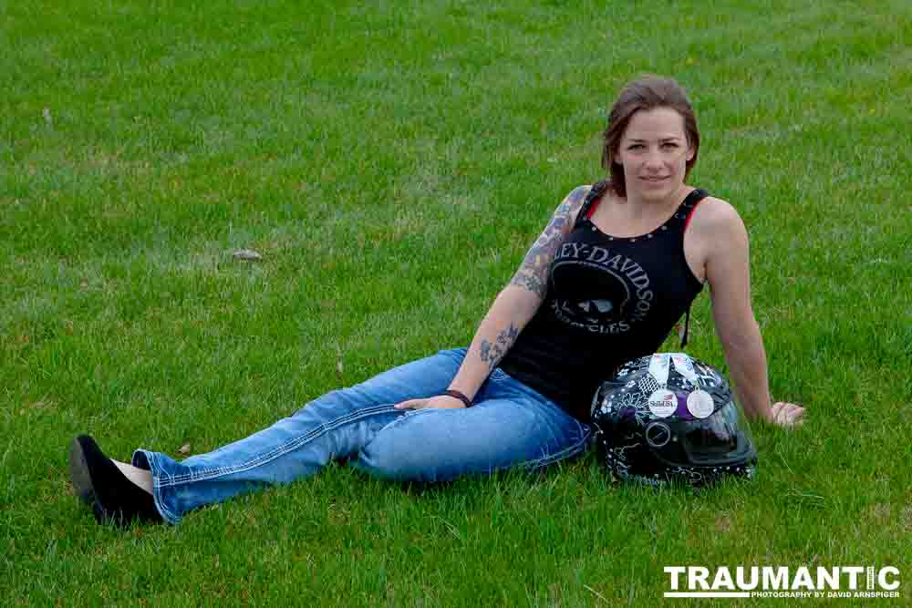 Some graduation photos for Jamie in a local park.